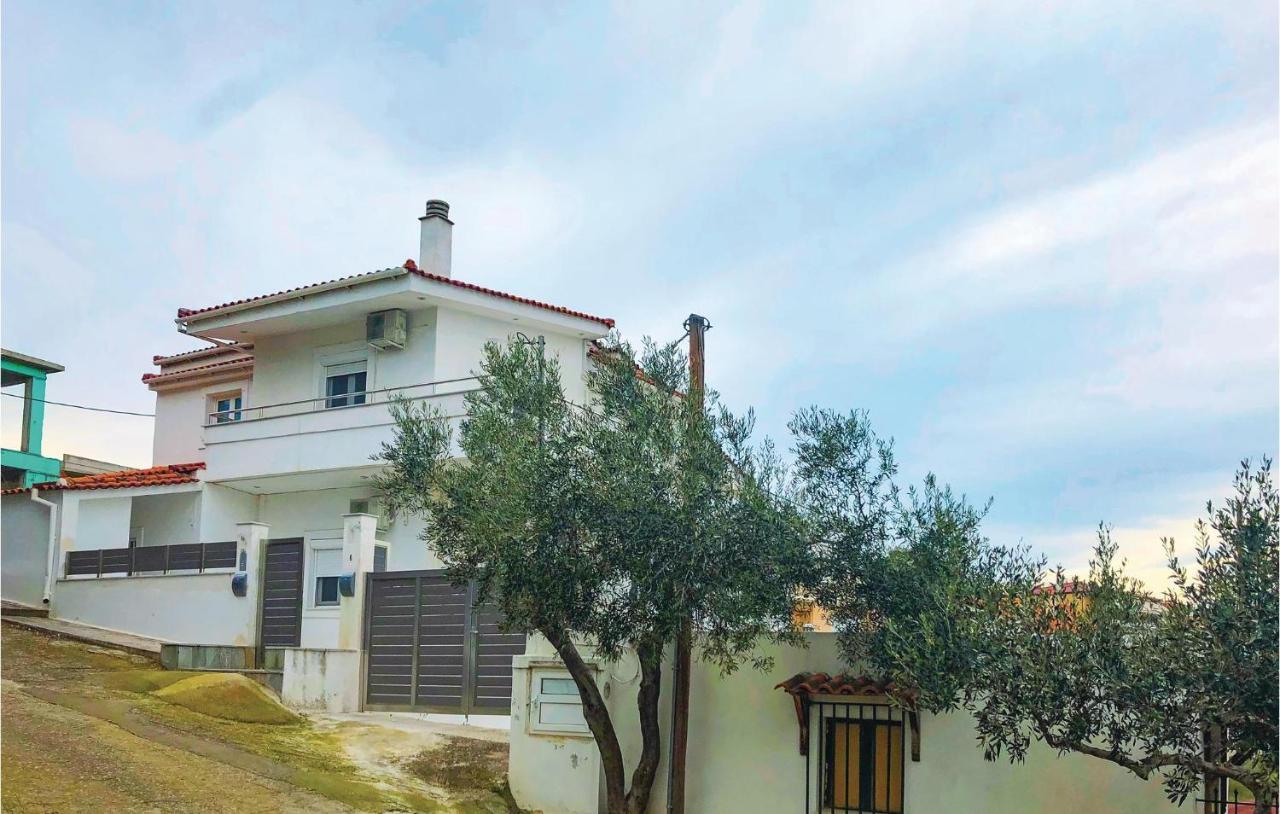 Amazing Home In Chalkida With Wifi Zewnętrze zdjęcie