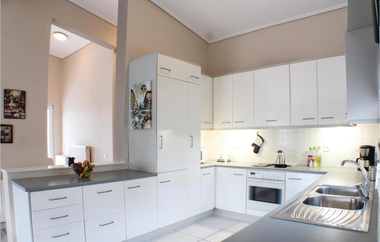 Amazing Home In Chalkida With Wifi Zewnętrze zdjęcie